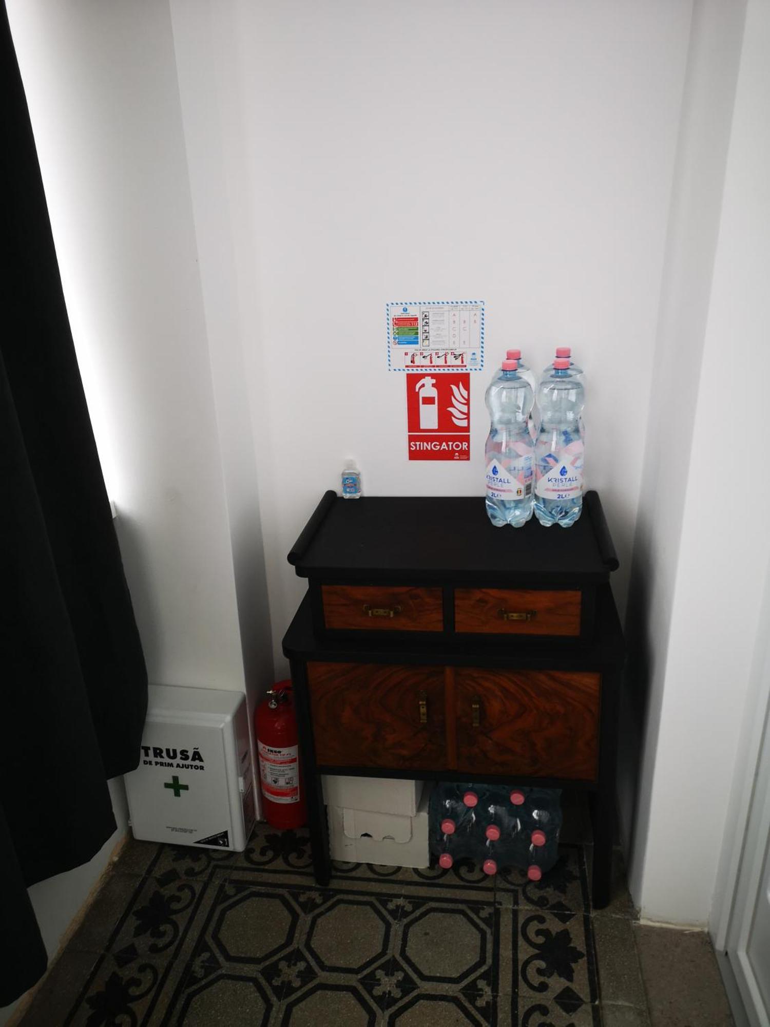 Weisz Apartment-City Center-Free Private Parking,Wifi,Ac 카레이 외부 사진